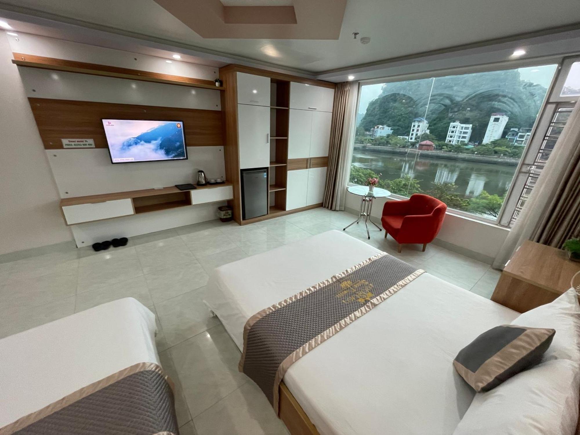 Отель Seoul Seaview Dong Khe Sau Экстерьер фото