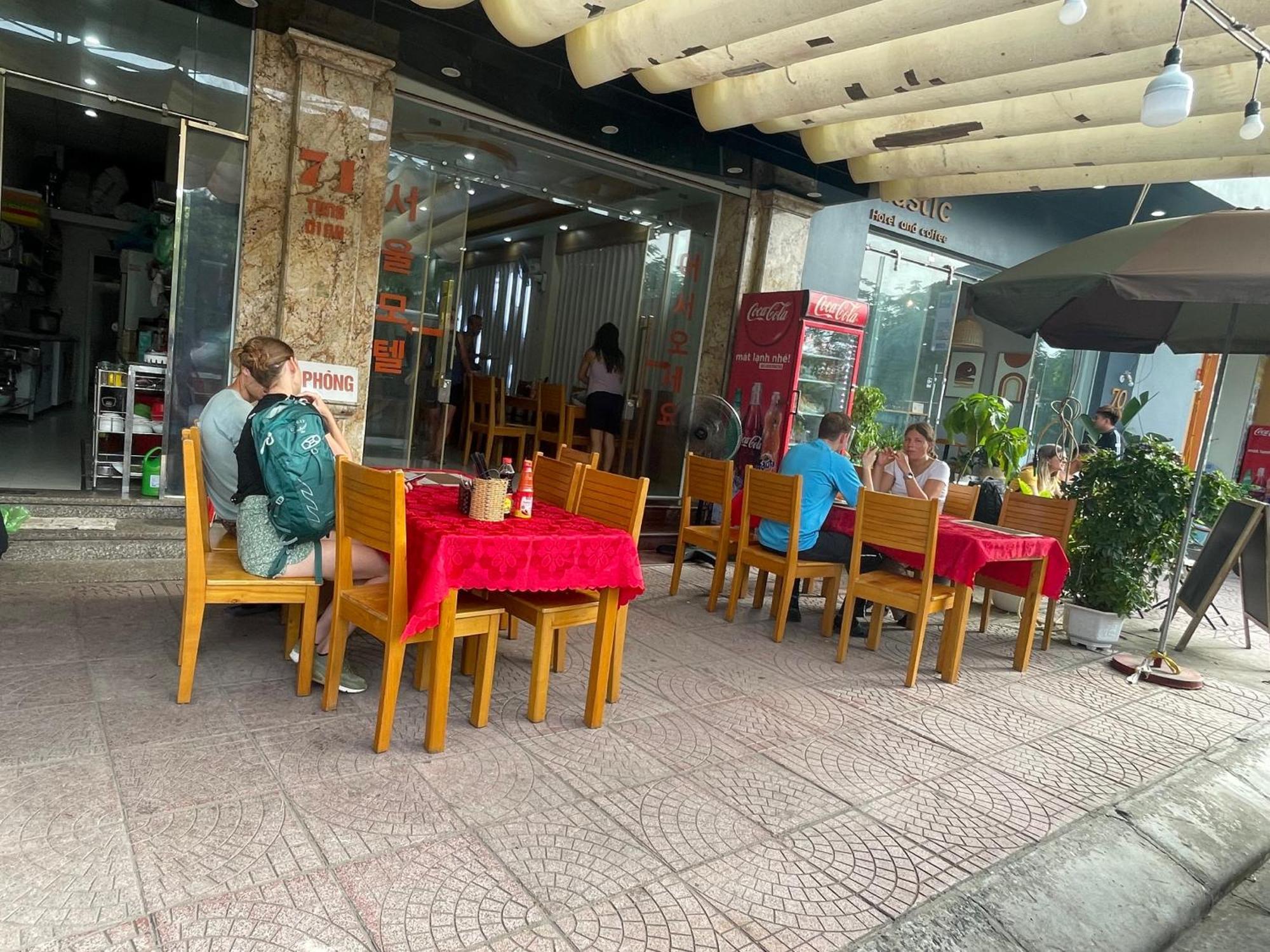 Отель Seoul Seaview Dong Khe Sau Экстерьер фото